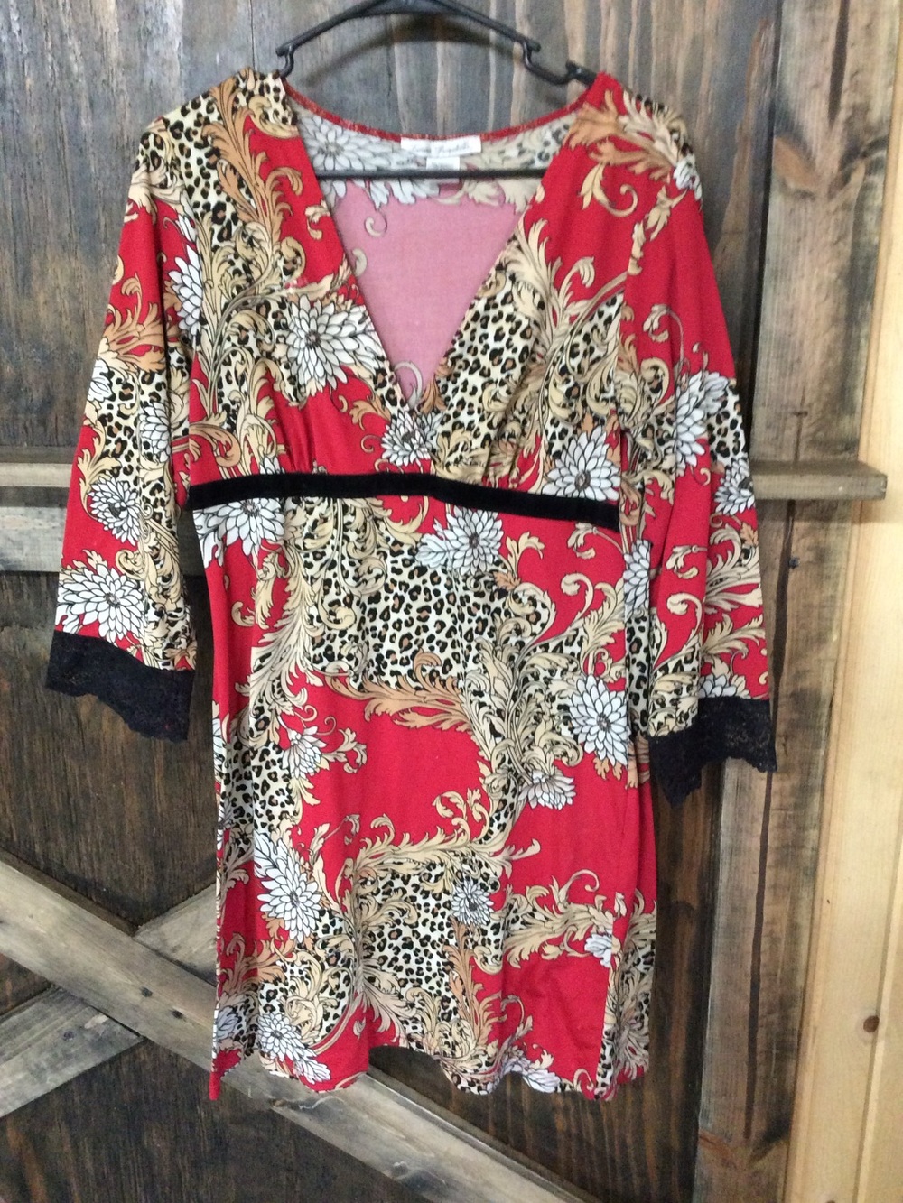 Red Printed V-Neck Chemise with Lace Trim